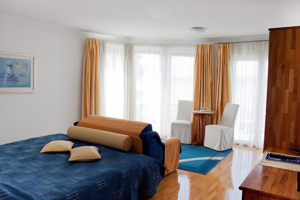 Hotel Vali Dramalj 茨里克韦尼察 客房 照片